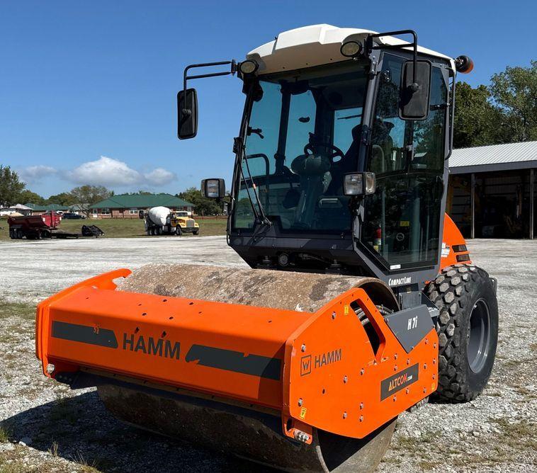 2019 Hamm H7I
